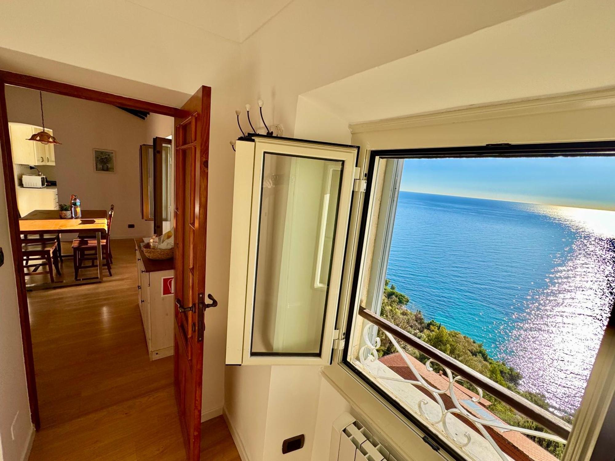 Kiss Of Sea - Balzi Rossi & Baia Beniamin Apartamento Ventimiglia Exterior foto